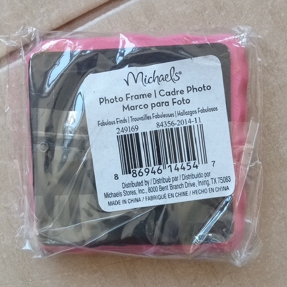 Picture Frame Set - Picture 4 of 8